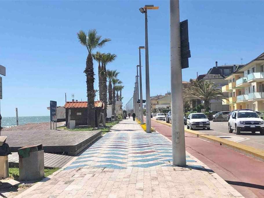 Апартаменты Vita Marina Порто-Сант'Эльпидио Экстерьер фото